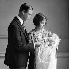 Le prince philip et la future reine elizabeyth ii le 25 novembre 1947 lors de leur lune de miel dans le hampshire. Elisabeth Ii 90 Photos Pour 90 Ans De Vie Bbc News Afrique