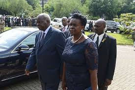 She died on the 26th of april, 2016, in a london hospital of an undisclosed illness. Kibaki Flown To South Africa After Spending Night In Karen Hospital Nairobi News