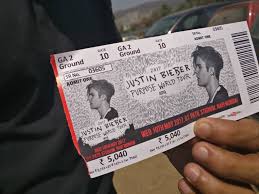 Justin Bieber Has 'One Of The Best Nights' As Fans Struggle With Terrible  Arrangements | Mumbai News - The Indian Express