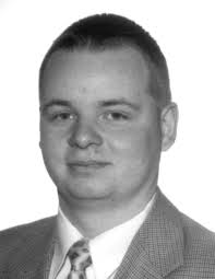 Performance evaluation of the multiple output queueing switch with  different buffer arrangements strategy