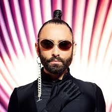 Mary Eifler's Instagram, Twitter & Facebook