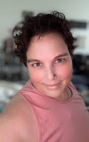 Request for photo editing help with removing blue light