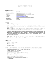 A cv is generally used only when applying for academic positions, research, grants, and admission to some graduate programs. Curriculum Vitae English Version