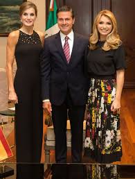 Mexico's first lady did her country proud when she and husband president enrique peña nieto were guests of the queen at a. Queen Letizia Met With Enrique Pena Nieto And His Wife Angelica Attractive Dresses Inexpensive Dresses Queen Letizia