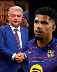 🚨 Joan Laporta: 🎙️"I want to stand up for Araujo and give him my full  support. He's received a lot of criticism lately, and it's unfair. He  always gives everything