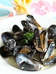 Moules Marinieres A La Creme Recette Moules Marinieres Recette Recette Moules