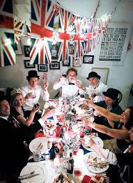 Choosing a dinner party theme helps you to tie everything together, from the table setting and food menu to the entertainment and music, so that you can host a meal to remember. What Katie Ate
