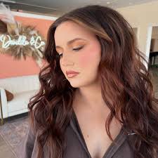 Dandilu Freelance Hair & Makeup