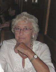 Sheila Gilliland's Instagram, Twitter & Facebook