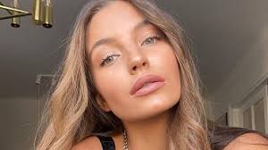 Jak informuje w opisie filmu netflix, wszyscy moi przyjaciele nie żyją to dramat. Wszyscy Moi Przyjaciele Nie Zyja Julia Venyava I Nicodemus Rozbitsky W Jednym Filmie Dla Netflix