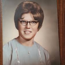 Samaria Moore's Instagram, Twitter & Facebook