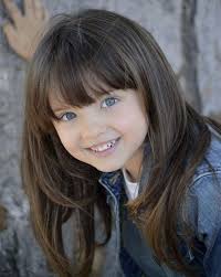 lange haarmodelle kinderhaarschnitt madchen gerader pony lange haare stufenschnitt kids hair langehaaremitpony langehaareschn 子供のヘアカット ヘアカット ロングヘア