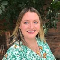 Lindsey Pappas's Instagram, Twitter & Facebook