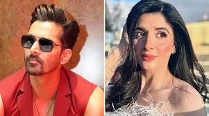 Watch: Minal Khan turns reporter for Ahsan Mohsin Ikram during night out in  Karachi