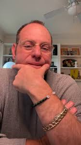 Hours of jude. Link in the blah blah blah