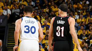 Curry is now the nba's mvp and a big winner in another important category: Nba Playoffs 2019 Steph Curry Laughs Off His Parents Coin Flip Support After Taking On His Brother Seth In Game 1 Nba Com India The Official Site Of The Nba