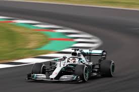 Charles leclerc (monacói, ferrari) lewis hamilton (brit, mercedes) 2. 2019 Forma 1 Brit Nagydij