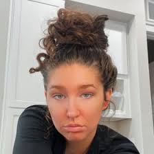 Cari Schaeffer (misscarissaschaeffer)