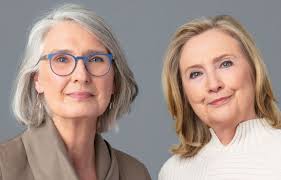 Louise Penny raconte son amitié et sa collaboration avec Hillary Clinton