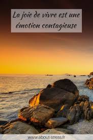 Pensée Positive Citation Sur Le Sourire Et La Joie De Vivre Pensee Positive About Stress Pensees Heureuses Joie De Vivre Pensees Positives