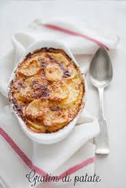 Il gratin di patate è un classico contorno elaborato e molto gustoso, da accompagnare ai secondi piatti a base di carne. Gratin Di Patate La Tarte Maison
