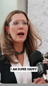 Cathy Leclerc's Instagram, Twitter & Facebook