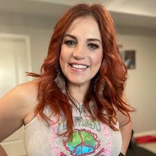 Michelle Rose DeStefano (@tlchair) • Instagram photos and videos