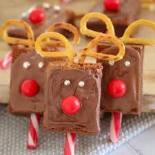 Christmas baking projects for kids. Christmas Recipes To Make With Kids 20 Recipes Bake Play Smile