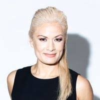 Stacey Shea's Instagram, Twitter & Facebook