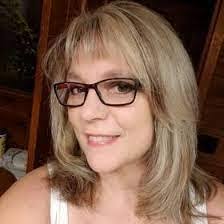 Tammy Albrecht's Instagram, Twitter & Facebook