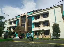 Membolos dari sekolah, dan nongkrong di warung kopi, sejumlah siswa sma, di kabupaten probolinggo, jawa timur, dirazia petugas satpol pp. Sman Taruna Siapkan 158 Kursi Harian Bhirawa Online