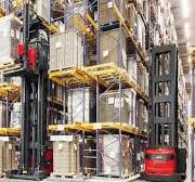 VNA Forklift & Other Industrial Trucks | Linde