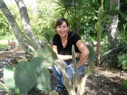 Nopal, also known as prickly pear or opuntia, thrives in desert locales. Chemical Engineer Purifies Water With Prickly Pear Live Science