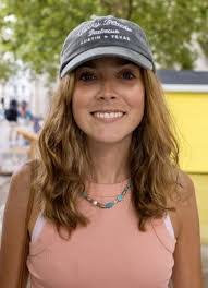 Dana Connelly's Instagram, Twitter & Facebook