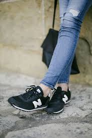 Pin By Carolina Salazar On Tennis Shoe Tennis Shoes Outfit Outfit Shoes Cute Sneakers