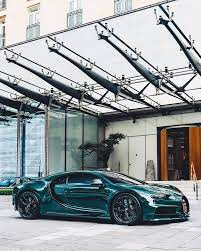 B U G A T T I On Instagram Cool Shots Of Green Chiron Sports Do You Like Green Cars Pic By Tfjj Bugatti Chi Green Car Bugatti Chiron Bugatti