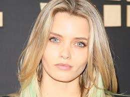 Abbey Lee's Instagram, Twitter & Facebook