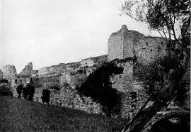 The walls were largely maintained intact during most of the ottoman period until sections began to be dismantled in the 19th century, as the city outgrew its medieval boundaries. The Museum Journal The Walls Of Constantinople