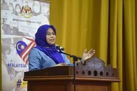 Wanita umno chief datuk seri dr noraini ahmad and puteri chief datuk zahida zarik khan clearly want party members to support its alliance with bersatu in the 15 th general election (ge15), while youth chief datuk dr asyraf wajdi dusuki hopes that pas would hold fast to muafakat nasional (mn). Malaysians Must Know The Truth Mohe Satisfied With Level Of Return To Campus Sop Compliance
