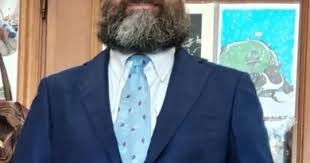 Capotreno del Frecciarossa aggredito alla stazione di Perugia da uno  straniero: frattura al braccio