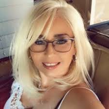 roxanne perales (roxannepybarbo)