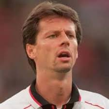 Celebrities Born in 1965