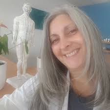 Connie Crump's Instagram, Twitter & Facebook