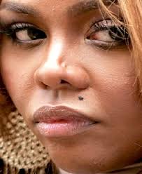 Lil Kim-Weird Celebrity Closeups