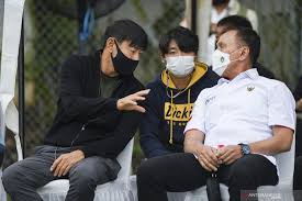 Sebenarnya apasih yang terjadi antara. Pssi Shin Tae Yong S Return To South Korea Family Wishes