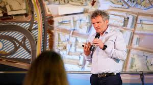 From 1998 to 2008 he was a general partner at nesbic cte funds, eur 210m value added venture capital funds have invested in 38 early stage technology companies in europe and the united states. De Kunst Van Richting Te Veranderen Casa