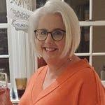 Susan Jahnsen's Instagram, Twitter & Facebook