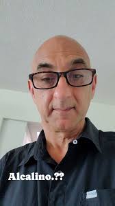 Alberto Sanders's Instagram, Twitter & Facebook