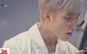 Cha mẹ YouTuber Hàn bị “ném đá” vì bóc lột con, kiếm tiền tỷ mua nhà