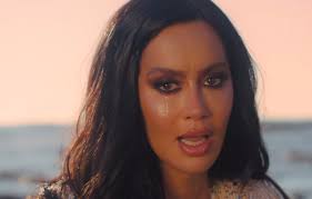 Gumawa ng sorpresang post si Dafina tungkol kay Gjesti